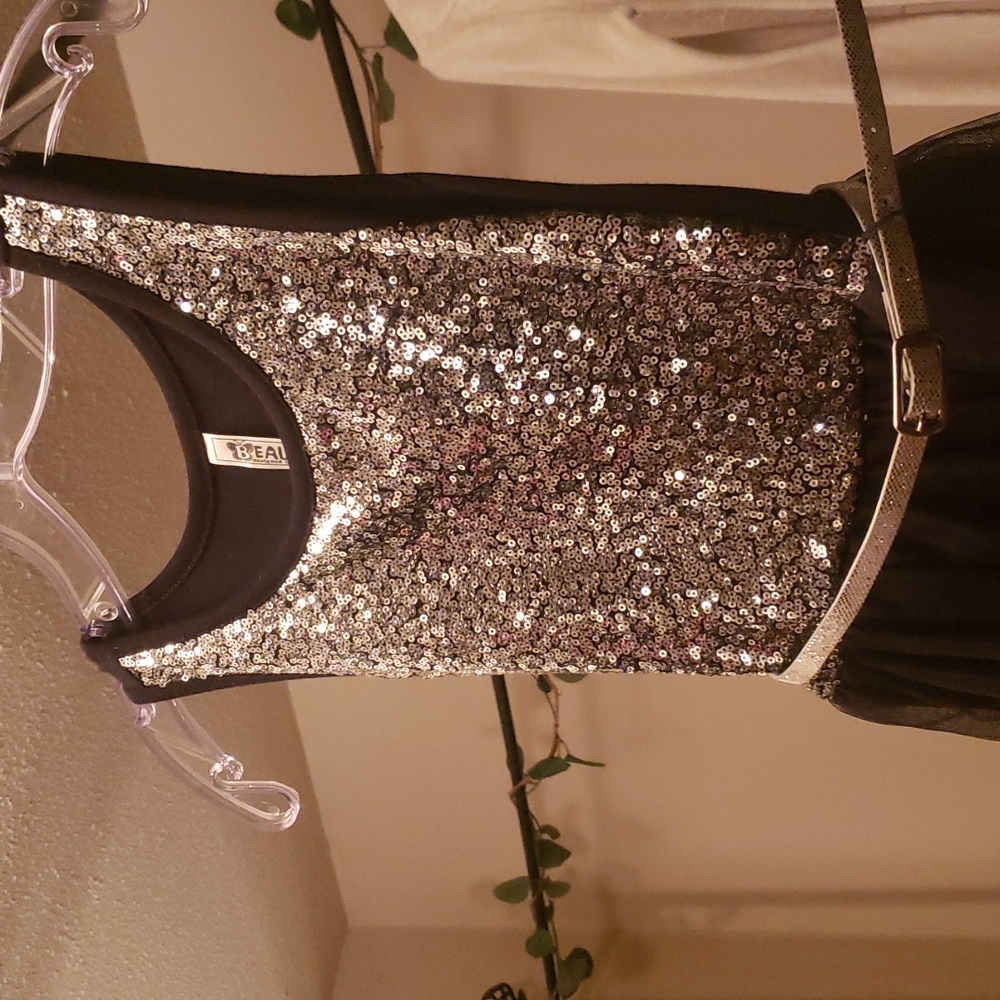 Girls party dress